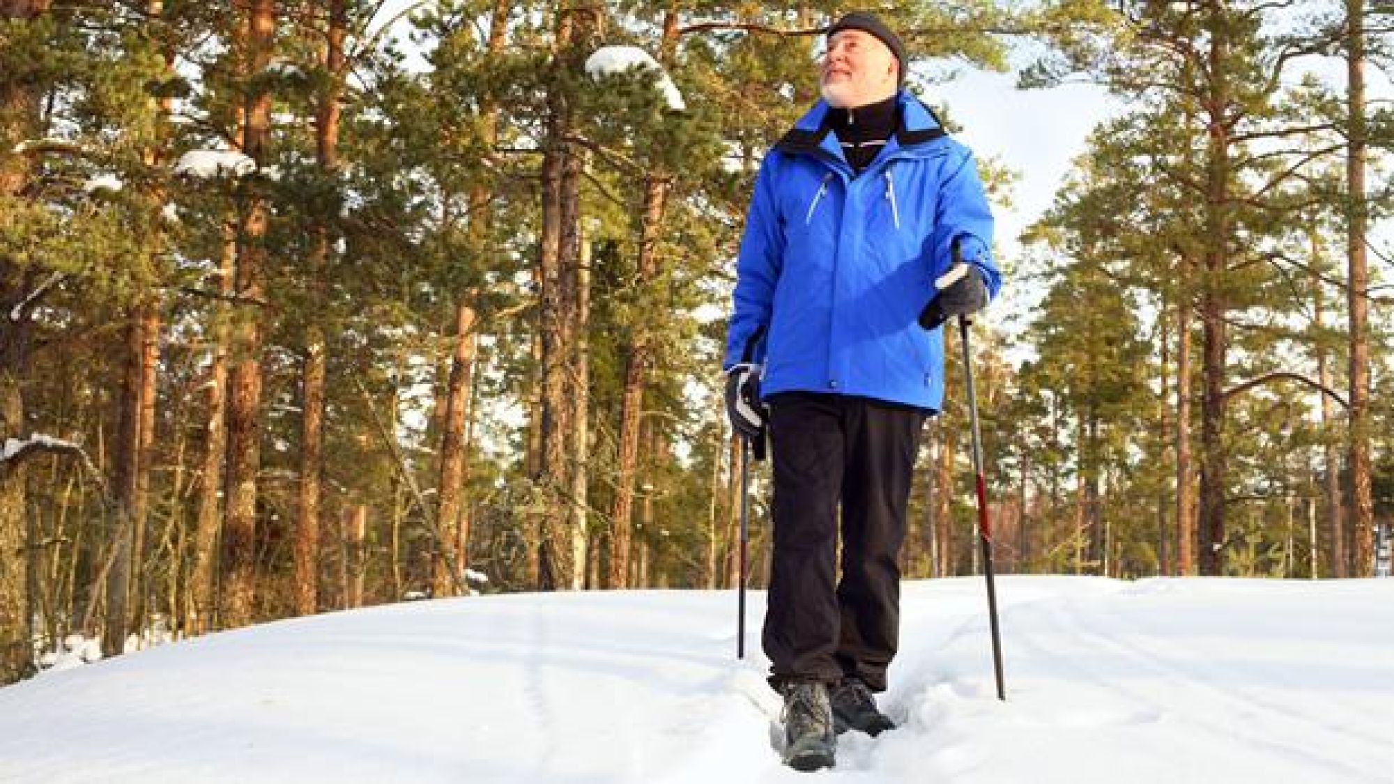 <p>JOBBE ELLER GÅ? Mange har mulighet til å førtidspensjonere seg som 62-åringer. Andelen som benytter seg av denne muligheten falt drastisk i privat sektor etter at pensjonsreormen ble innført</p>